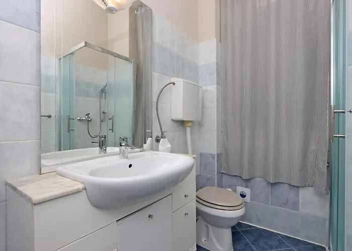 Apartament With Wifi - 23155 *